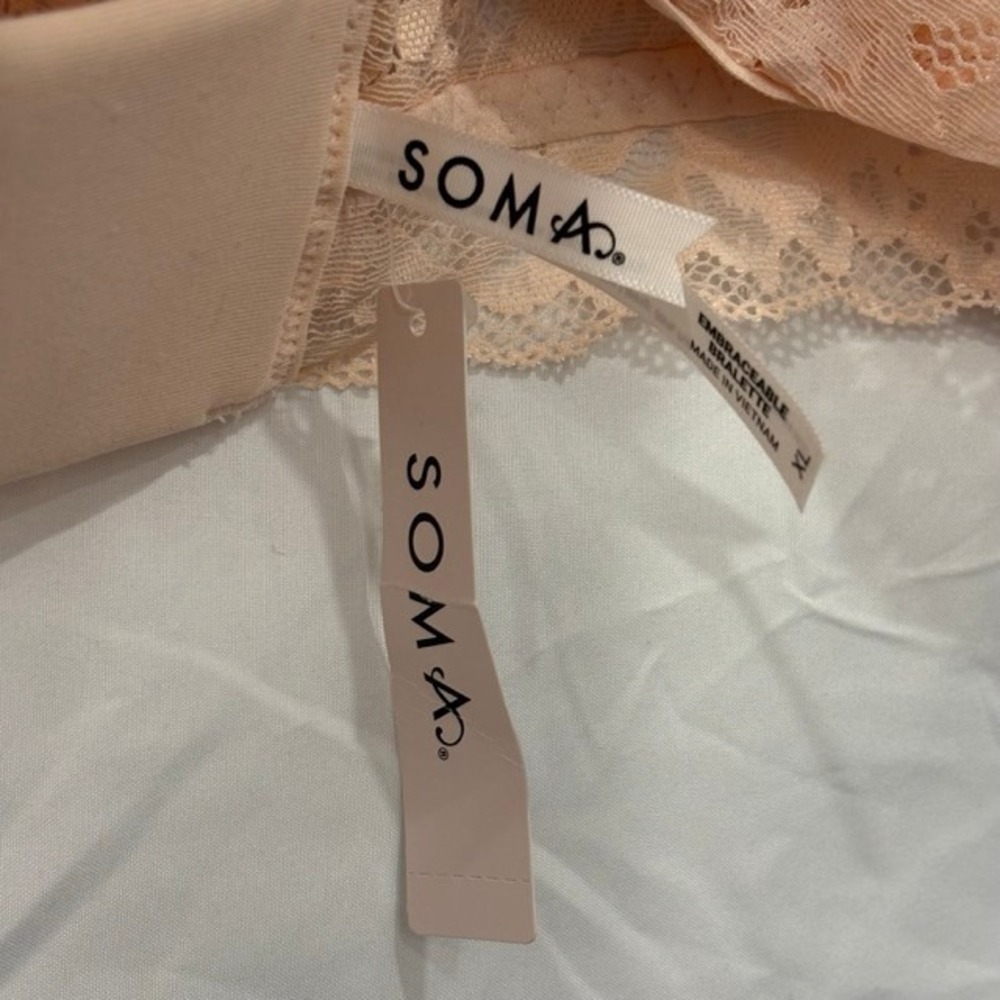 Soma Embraceable Lace Bralette - Peach Blossom - Size XL - Picture 9 of 9